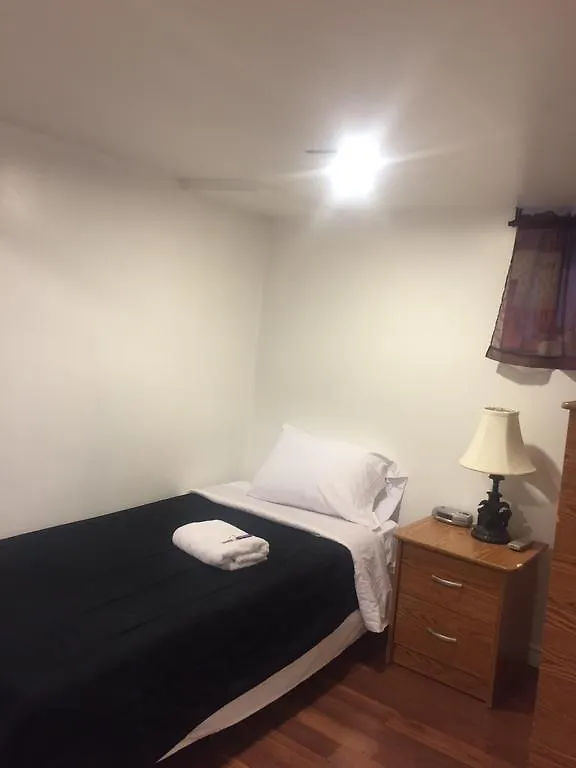 Mina'S Guest House Toronto 0*,