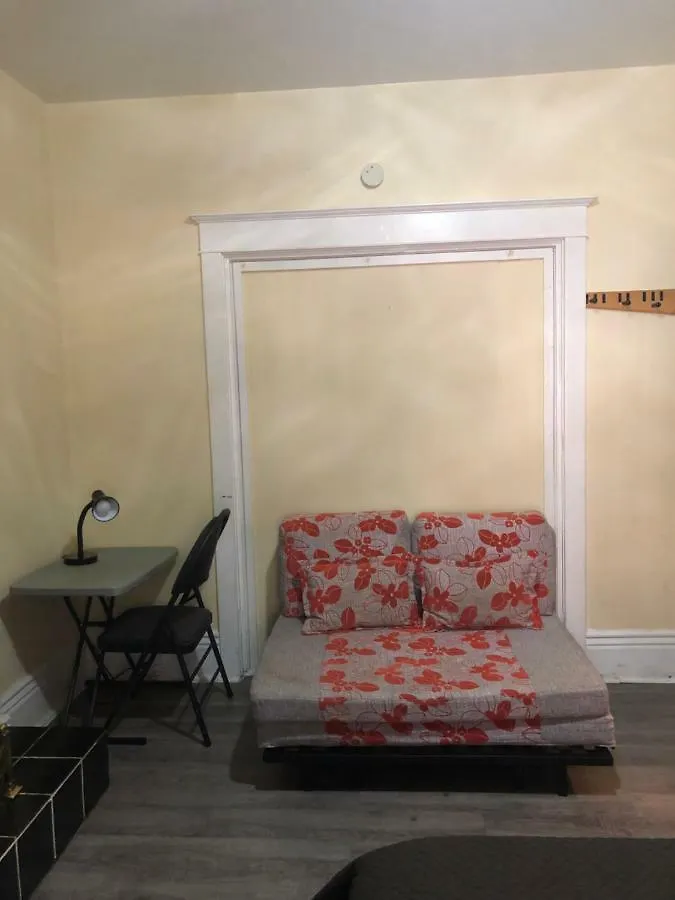 Mina'S Guest House Toronto 0*,  Canada