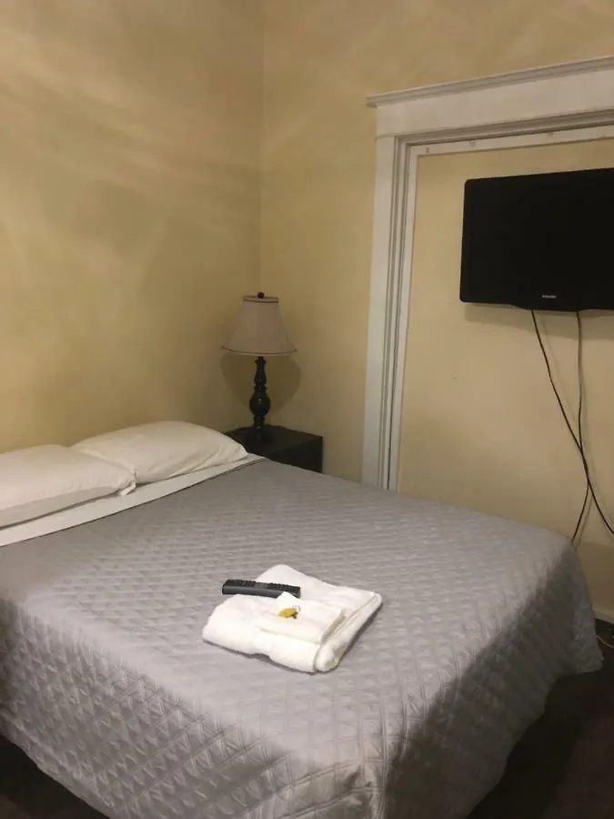 Mina'S Guest House Toronto Canada